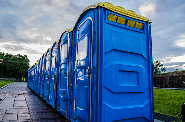 Best Portable restroom trailer rental  in Sierra Ridge, CO